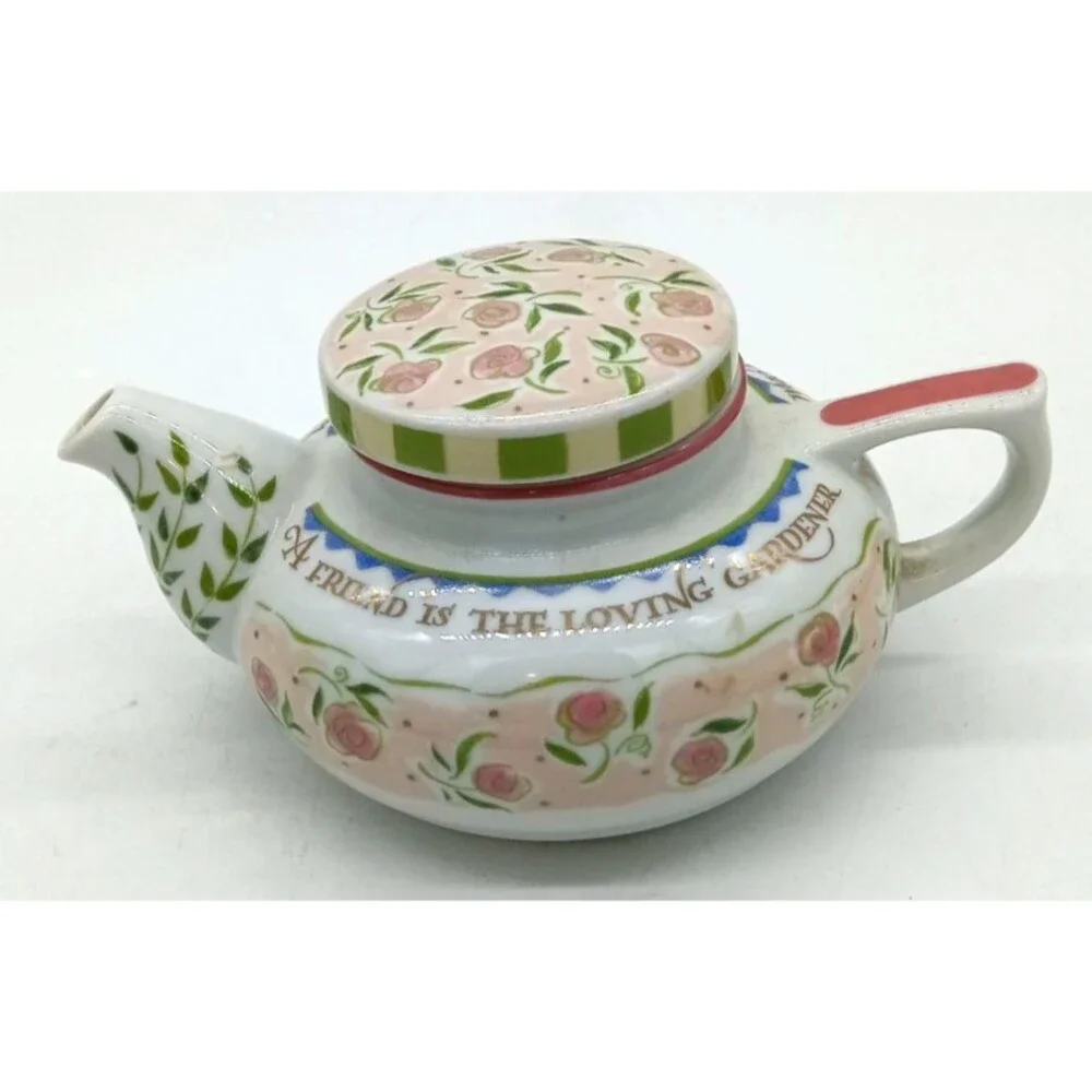 Flora Bella Andrea by Sadek A Friend is the Loving Gardener Single Serve Tea Pot